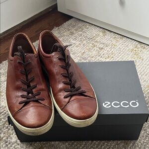 Ecco Men's Brown Leather Sneakers